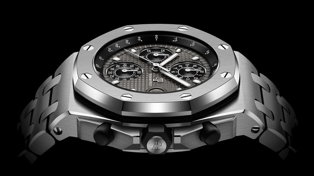 Audemars Piguet Royal Oak Offshore Selfwinding Chronograph 3