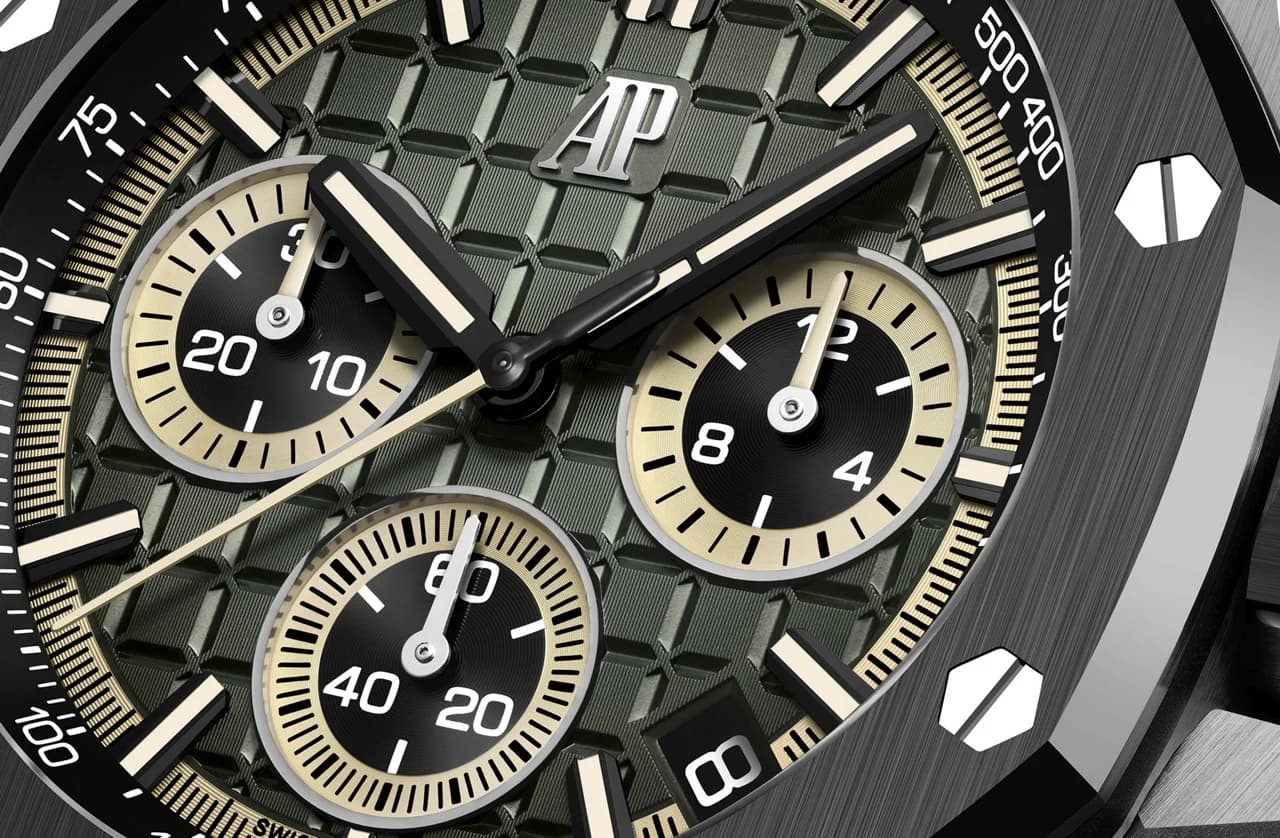 Audemars Piguet Royal Oak Offshore Selfwinding Chronograph 3