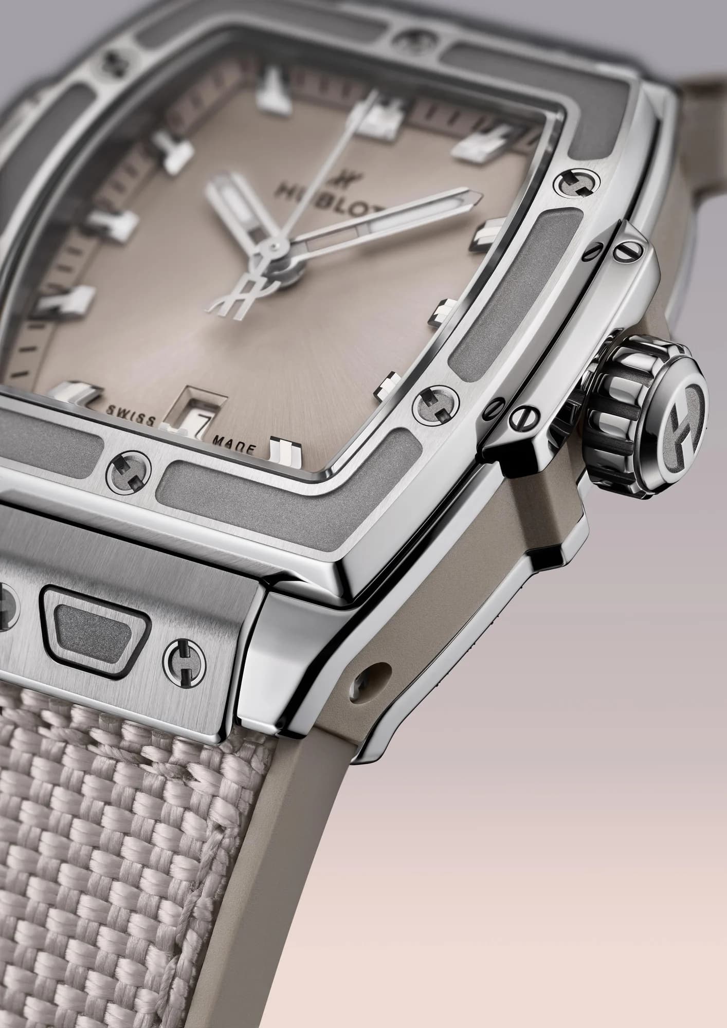 Hublot Spirit of Big Bang Essential Taupe 32 mm 3