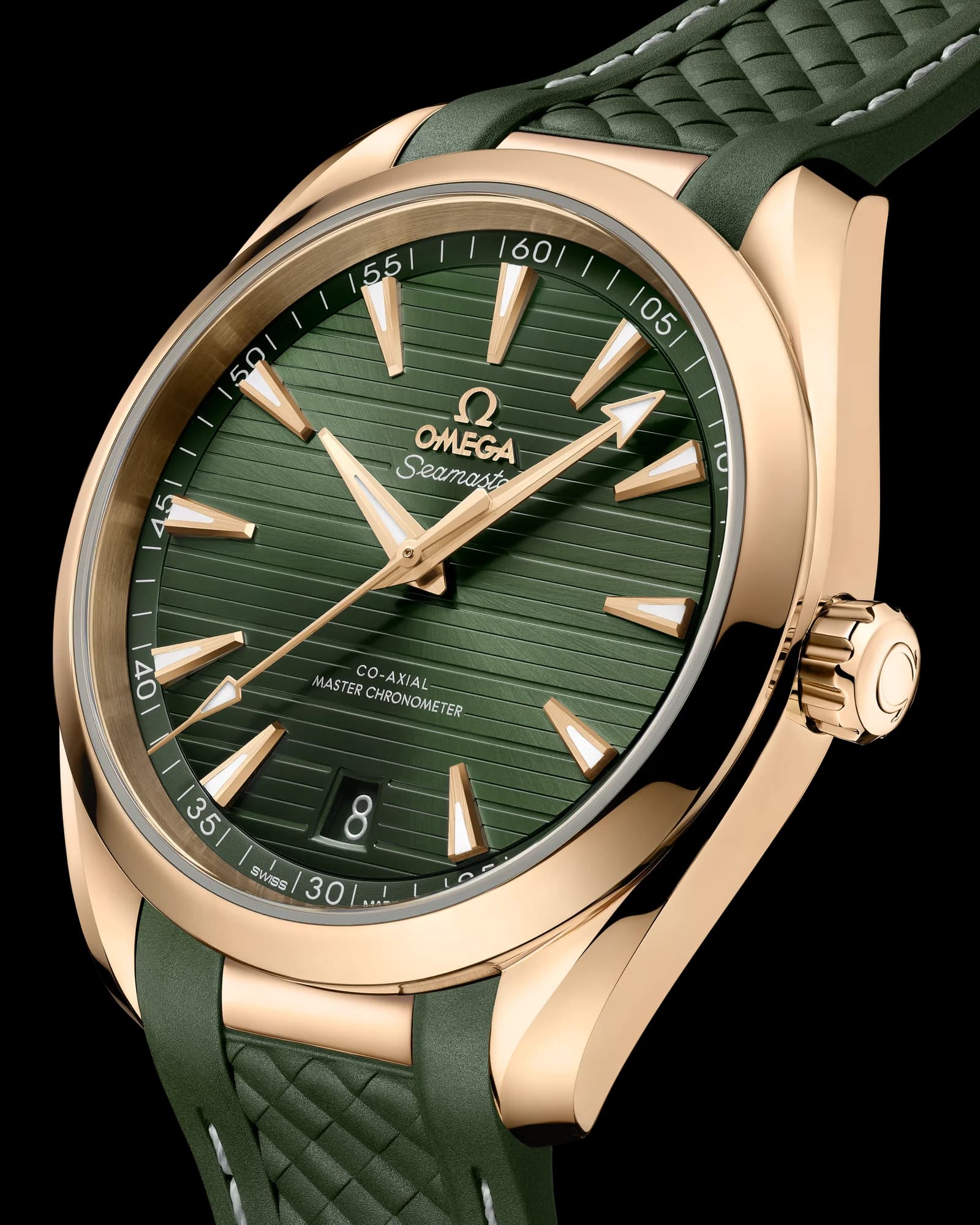 Omega Seamaster Aqua Terra 150M Co-Axial Master Chronometer 41 mm – Moonshine Gold on Rubber Strap, Green Dial 3