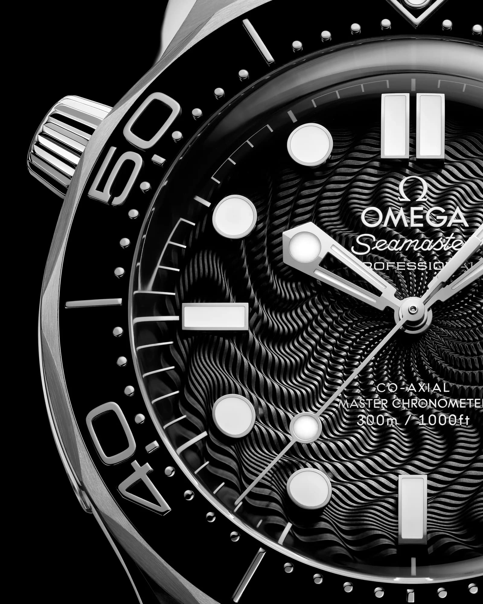 Omega Seamaster Diver 300M Co-Axial Master Chronometer 42 mm – Platinum-Gold on Alligator, Grey Dial 3