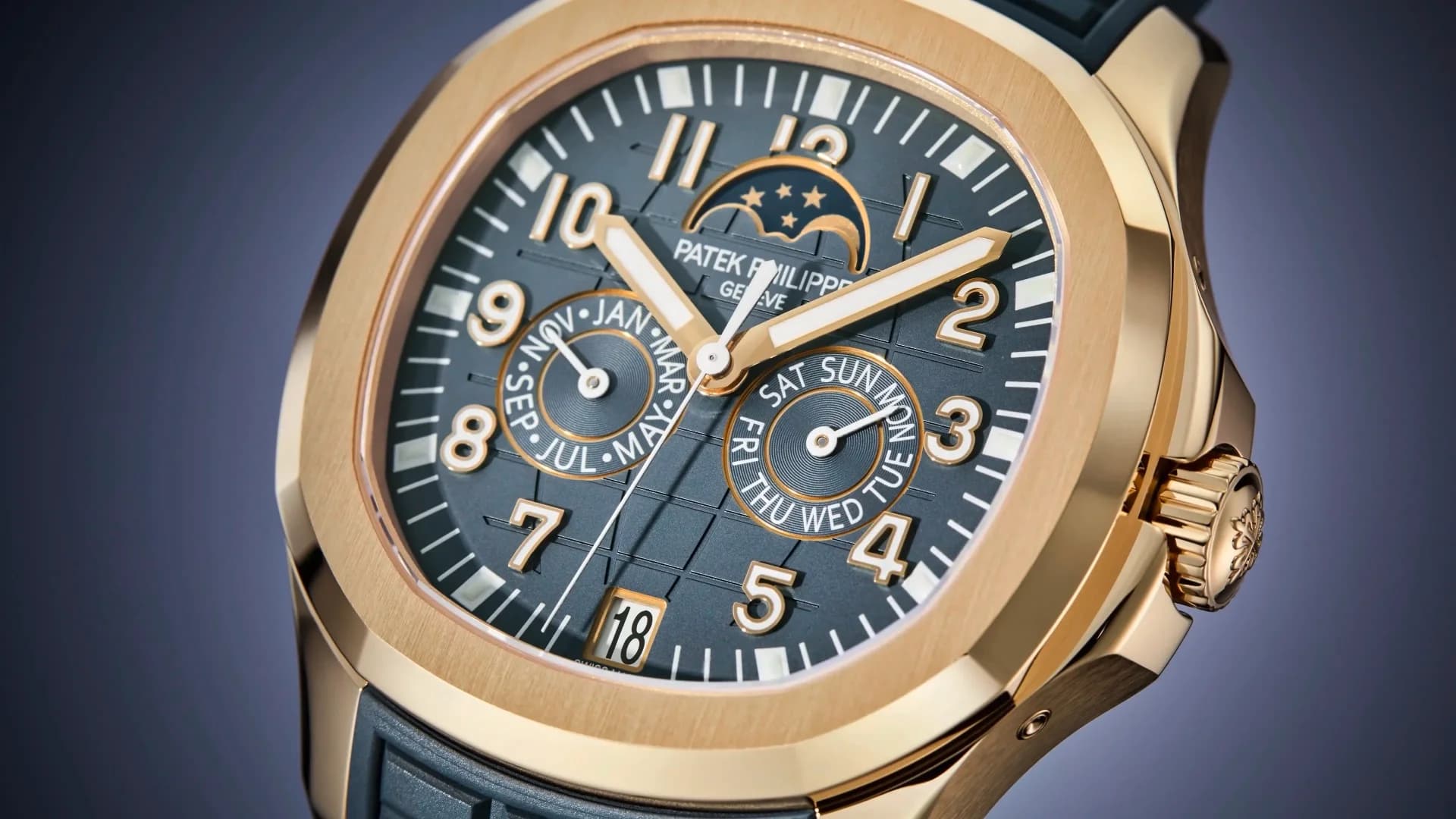 Patek Philippe Aquanaut 5261R-001 9