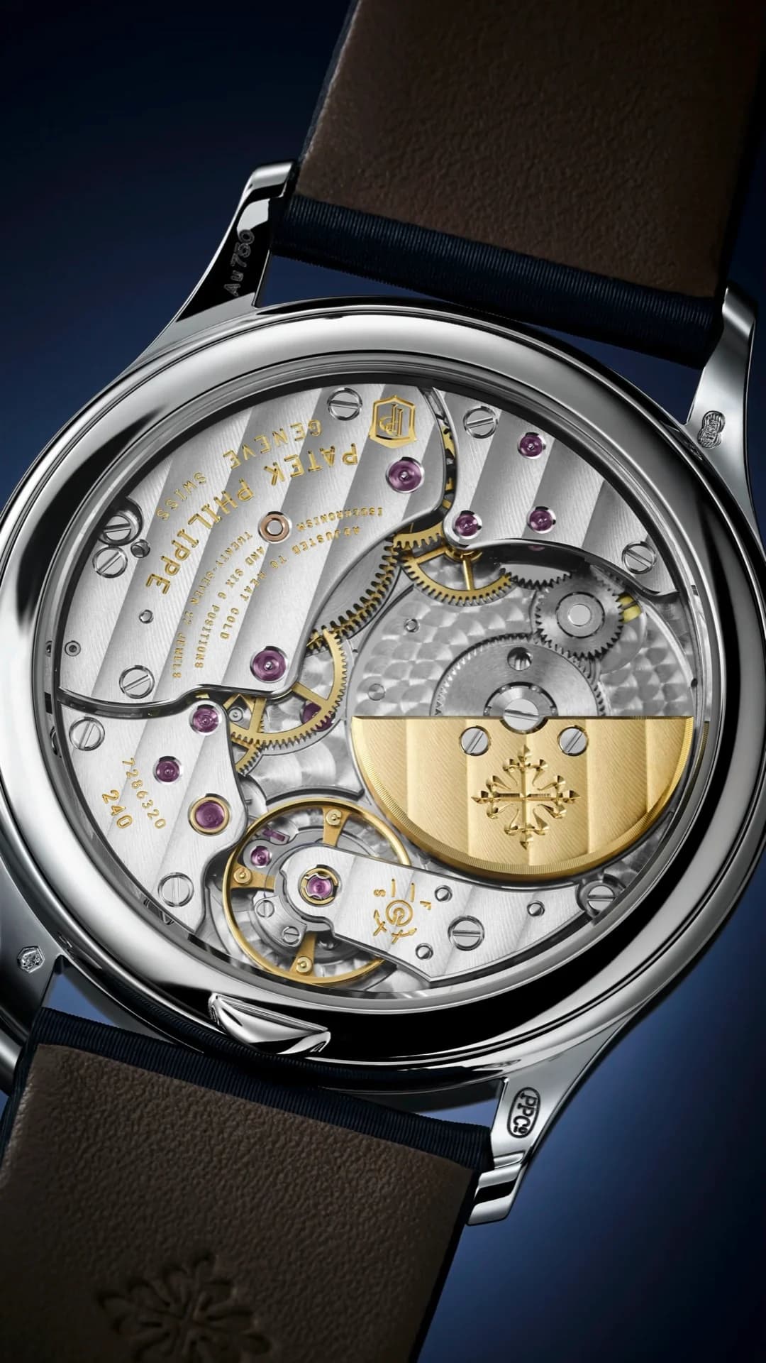 Patek Philippe Calatrava 4997/200G-001 8