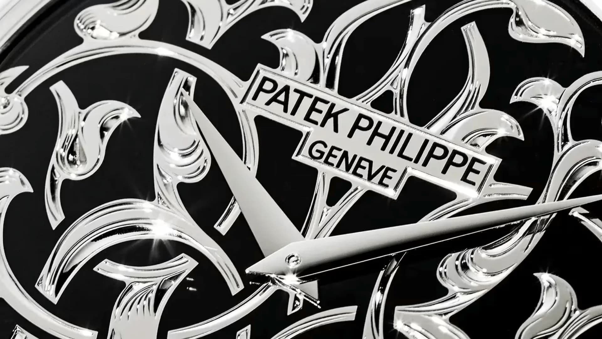 Patek Philippe Calatrava 5088/100P-001 8