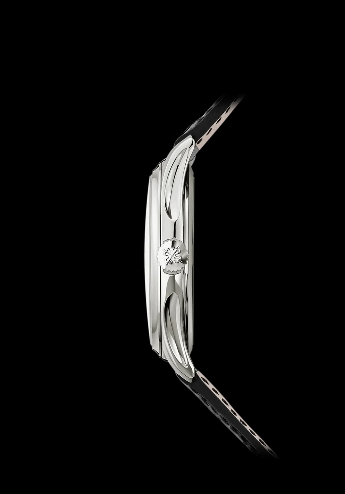 Patek Philippe Calatrava 5227G-010 3