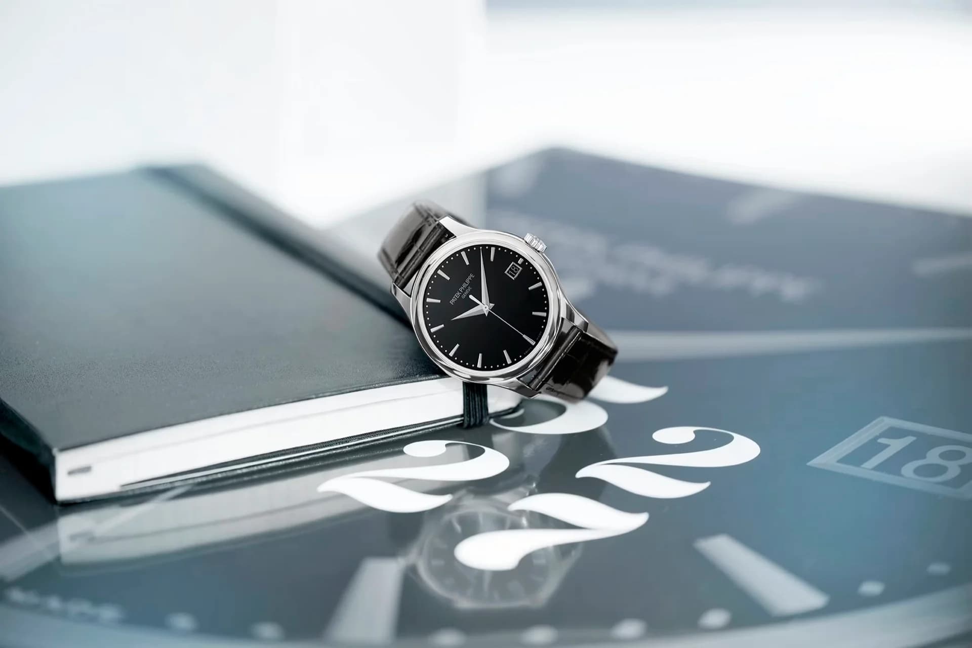 Patek Philippe Calatrava 5227G-010 6