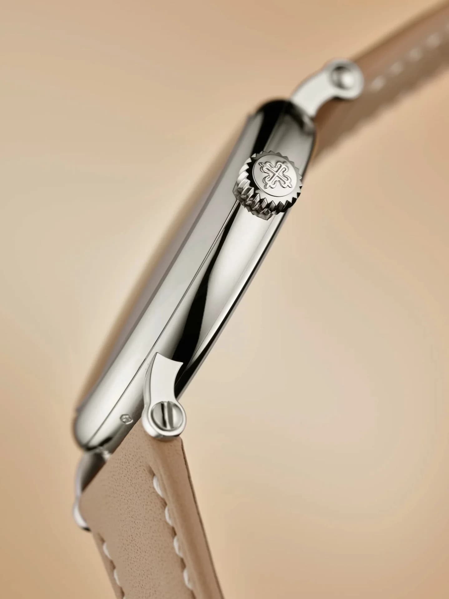 Patek Philippe Calatrava 7200/50G-001 10