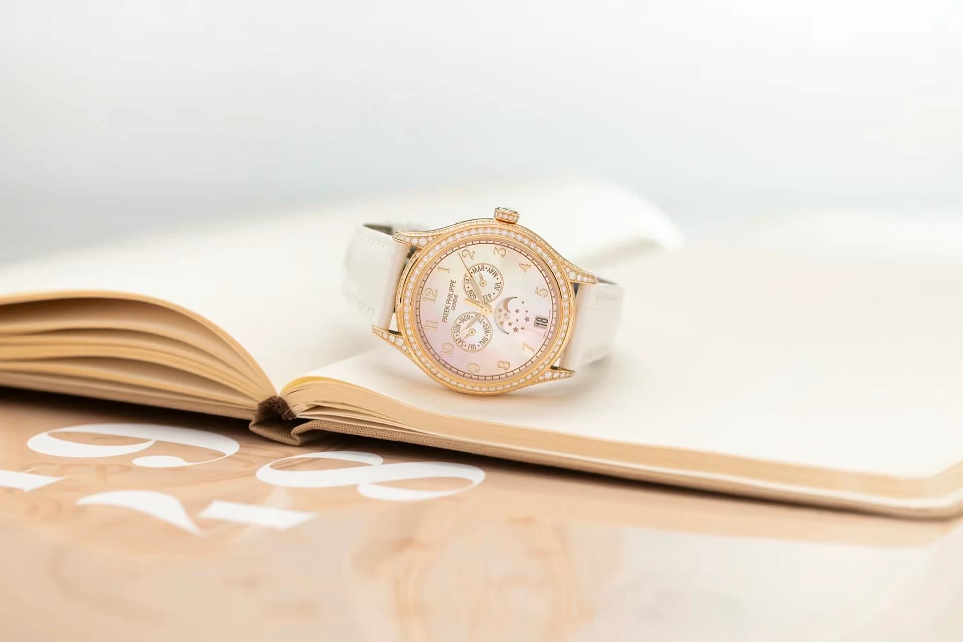 Patek Philippe Complications 4948R-001 7