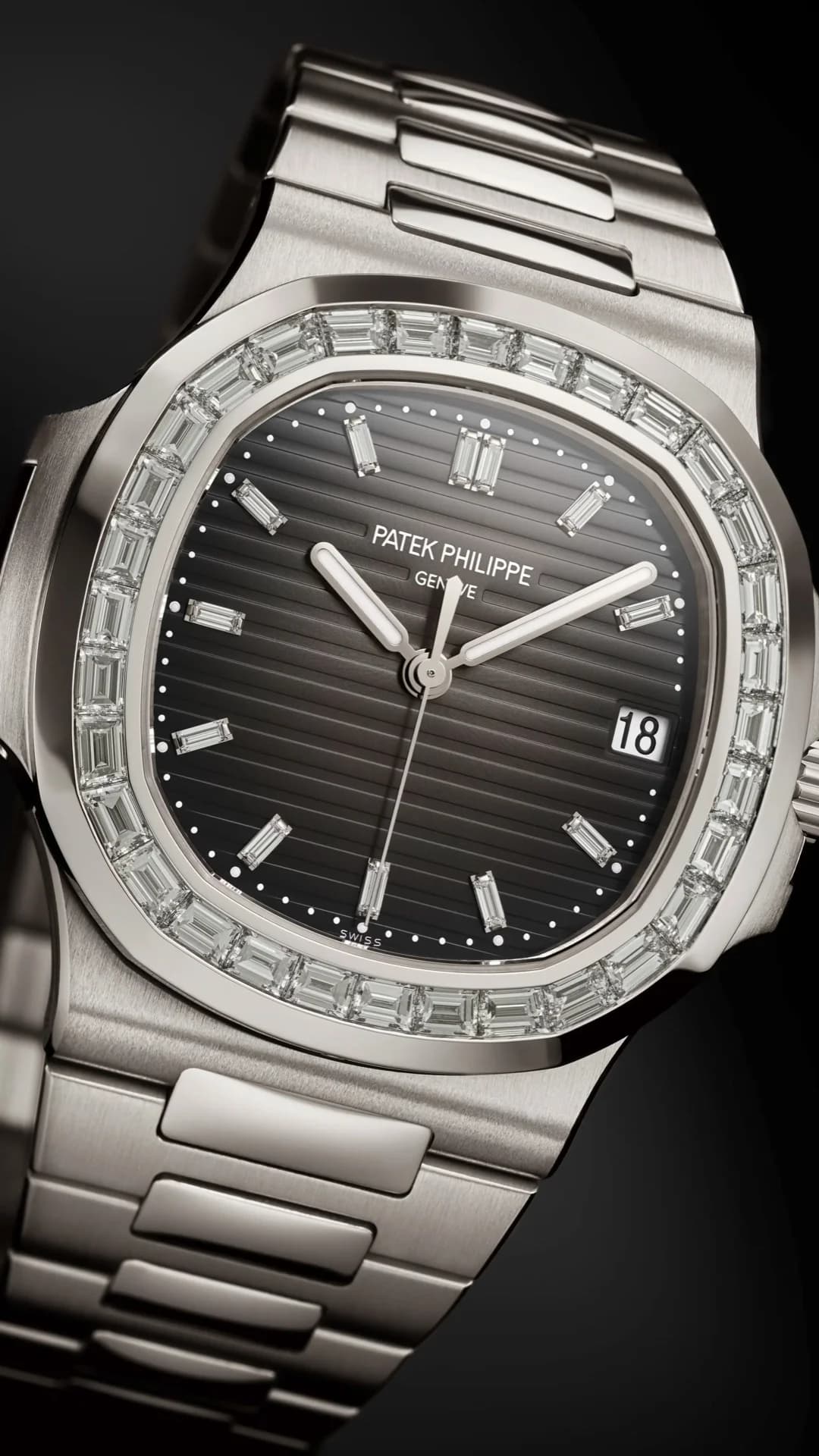 Patek Philippe Nautilus 5711/110P-001 10