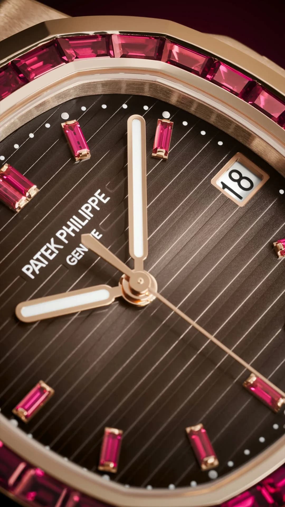 Patek Philippe Nautilus 5723/112R-001 12