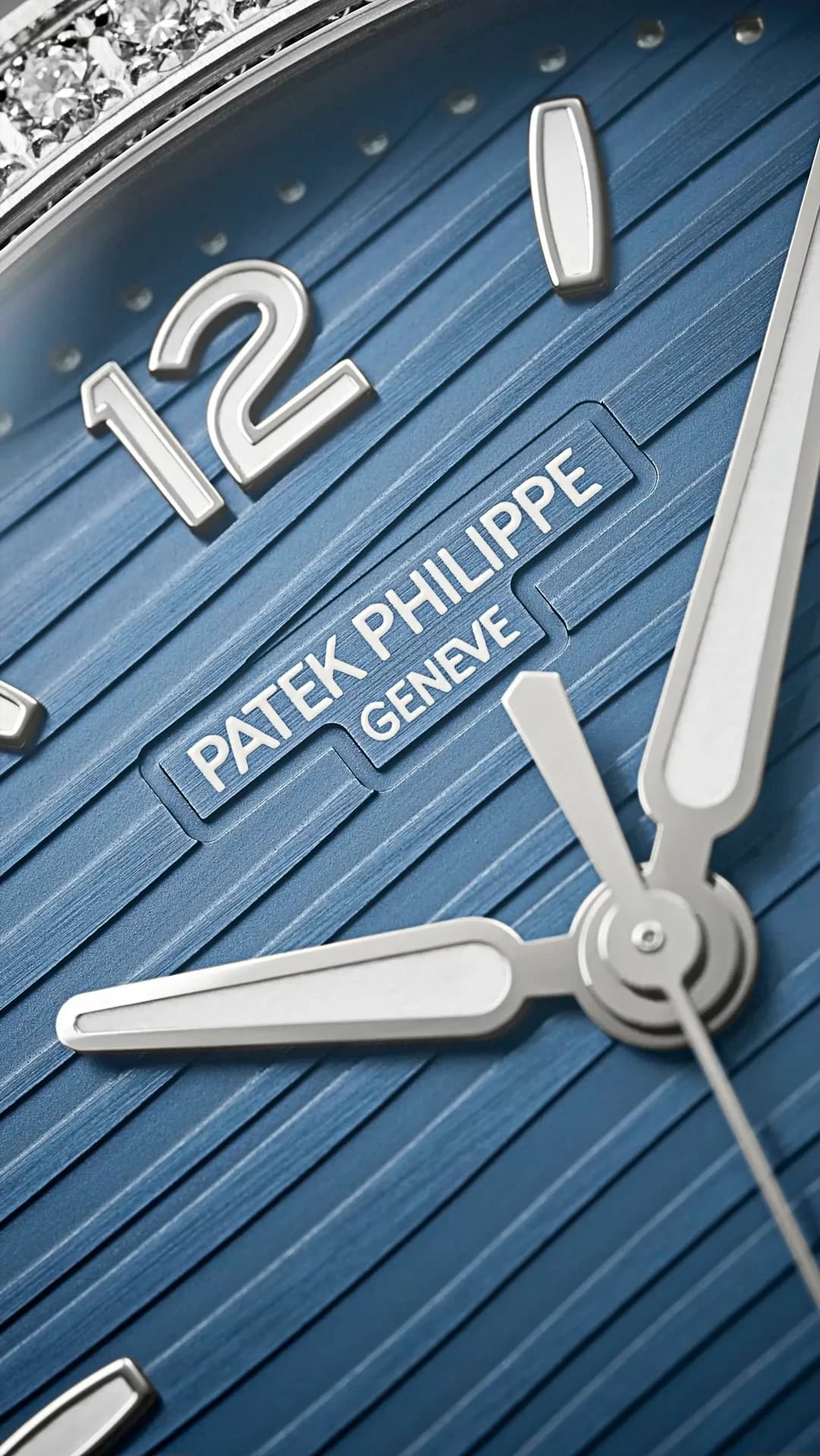 Patek Philippe Nautilus 7118/1200A-001 10