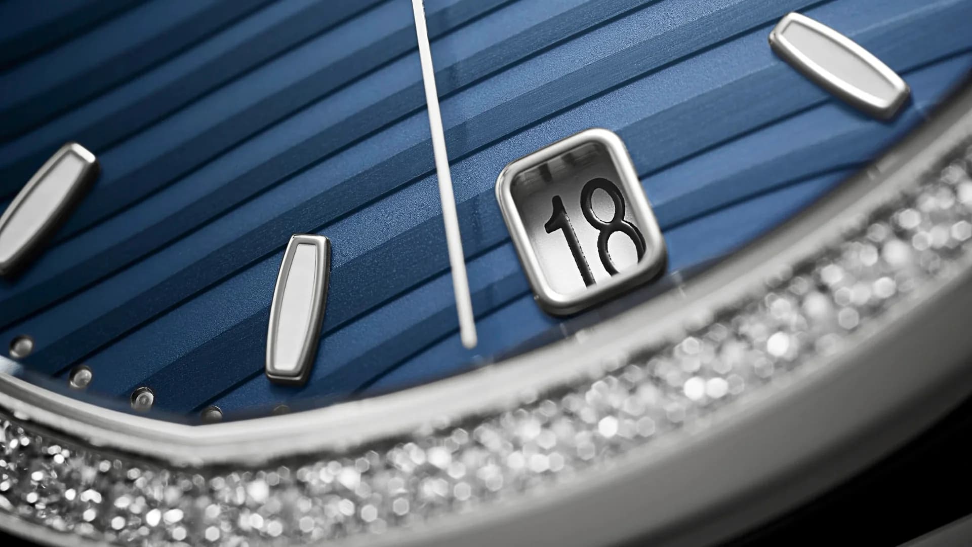 Patek Philippe Nautilus 7118/1200A-001 11