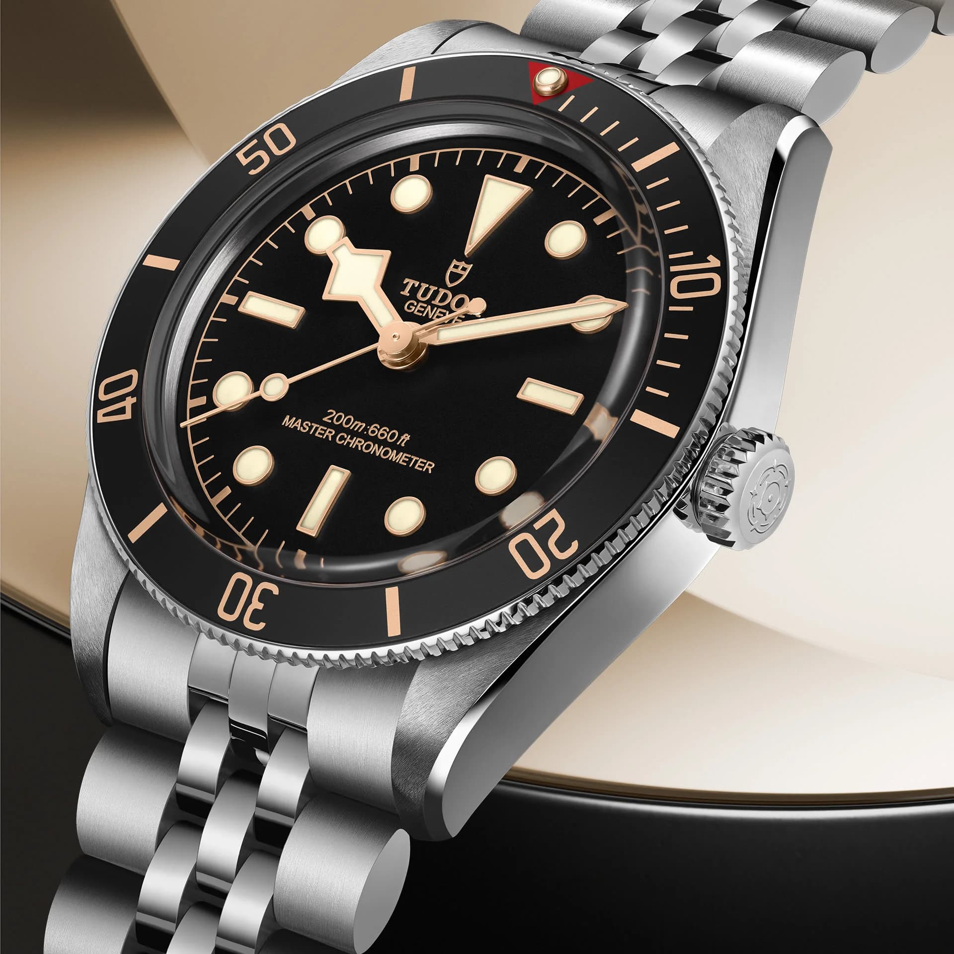 Tudor Black Bay 58 – 39 mm, Matte Black Dial, 5-Link Steel Bracelet 2