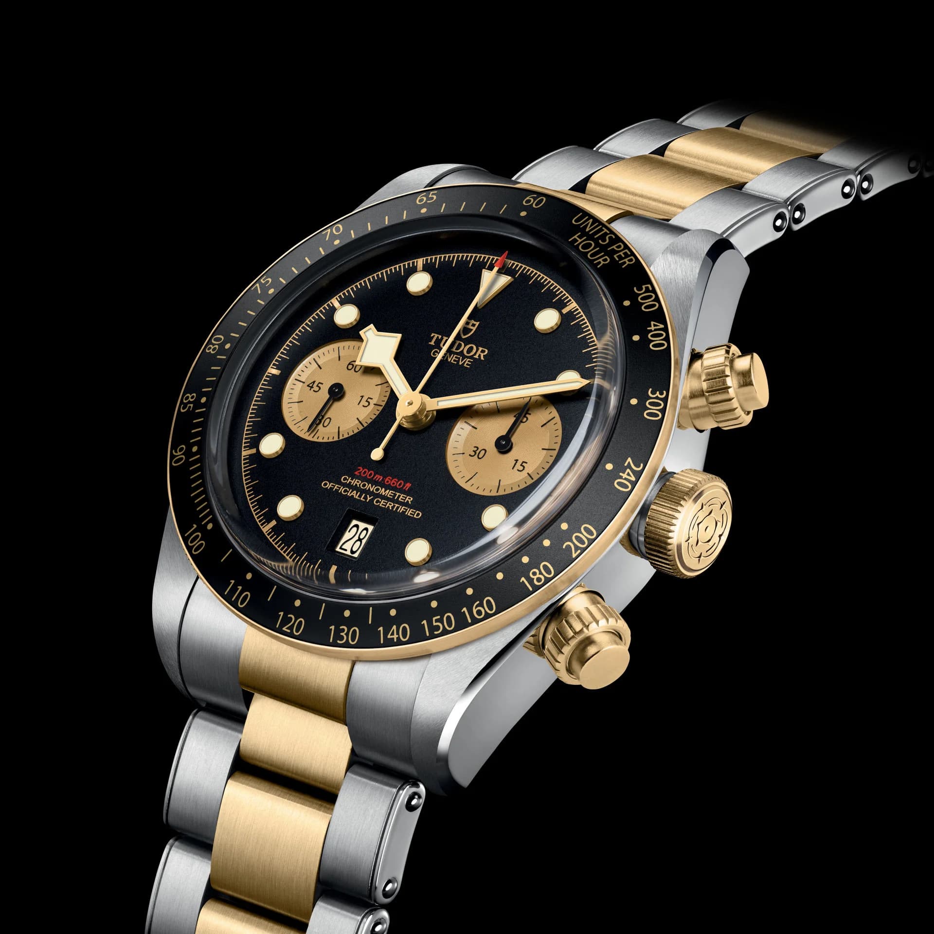 Tudor Black Bay Chrono S&G – 41 mm, Black Dial, Steel and Yellow Gold Bracelet 2