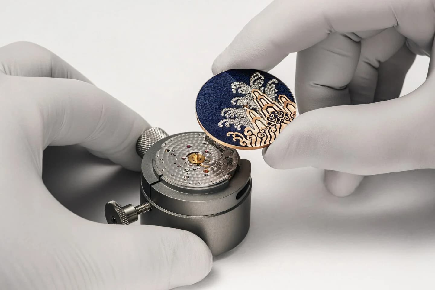 Vacheron Constantin Métiers d'Art Tribute to Traditional Symbols - Moonlight Slivers 38 mm Pink Gold 3
