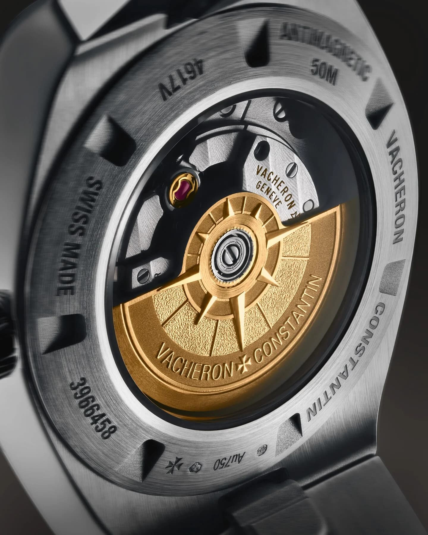 Vacheron Constantin Overseas Self-Winding High Jewellery 35 mm White Gold 3